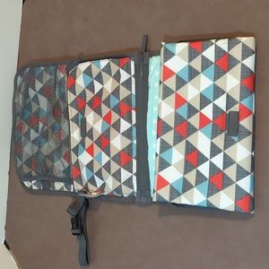 Skip Hop Pronto Baby Changing Station Portable Wristlet Triangle pattern